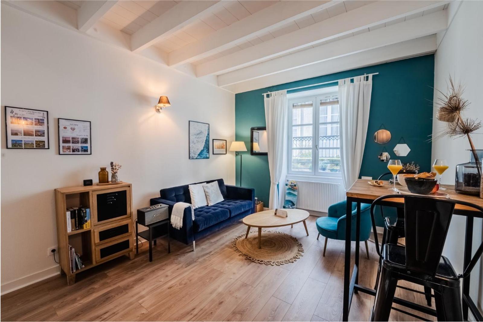 Appartement 3 Etoiles Confort Centre Historique Au Calme Entre Ocean, Vignobles Et Chateaux